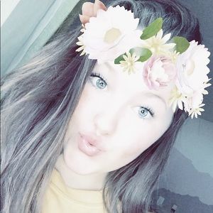 Meet your Posher, Lily